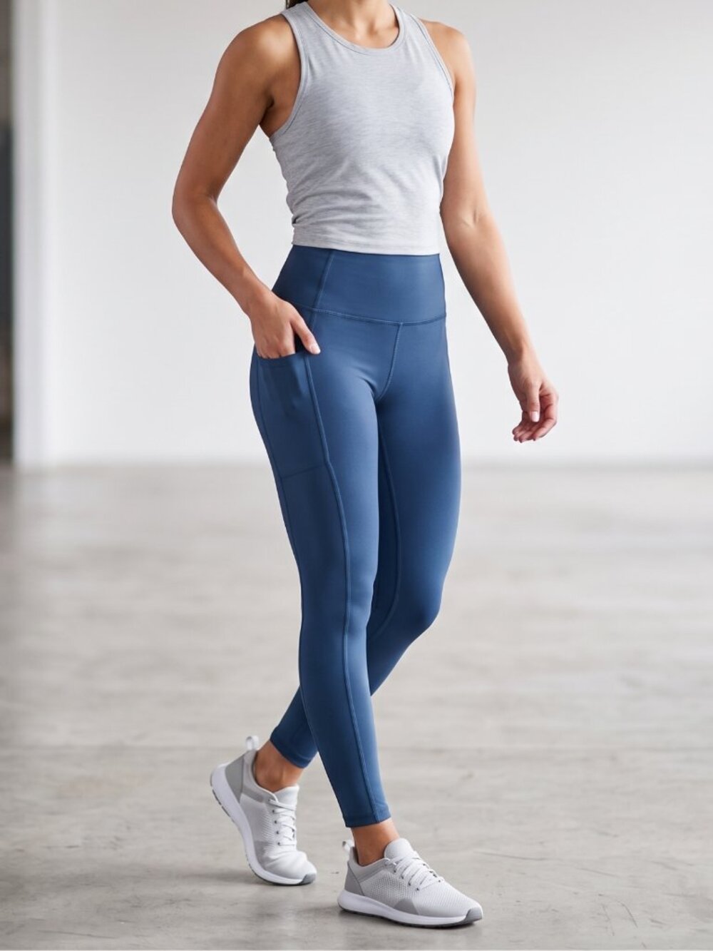 NWOT Running Girl Deep Blue High-Waisted V-Crossover Leggings with Pockets Small